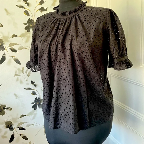 NWT Madewell Embroidered Eyelet Ruffle-Neck Keyhole Top - XL - Black - Back Tie - Picture 2 of 10
